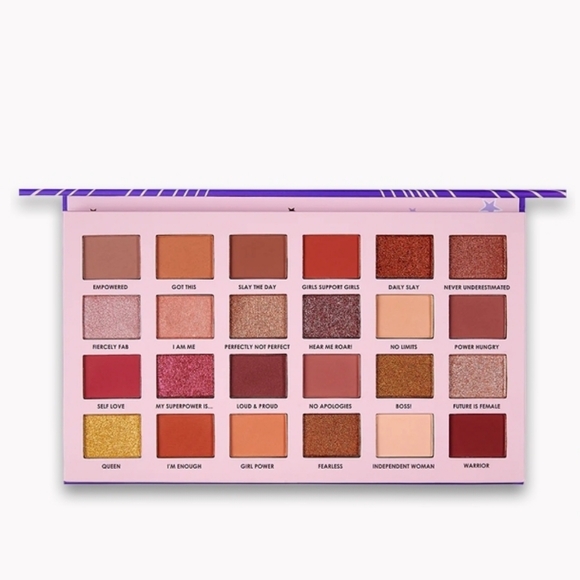 I AM WOMAN v.2 - Eyeshadow Palette - Picture 1 of 4